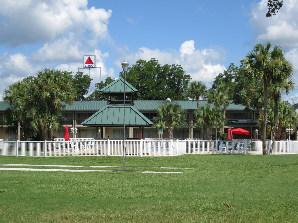 Kinderlou Inn Valdosta Exterior photo